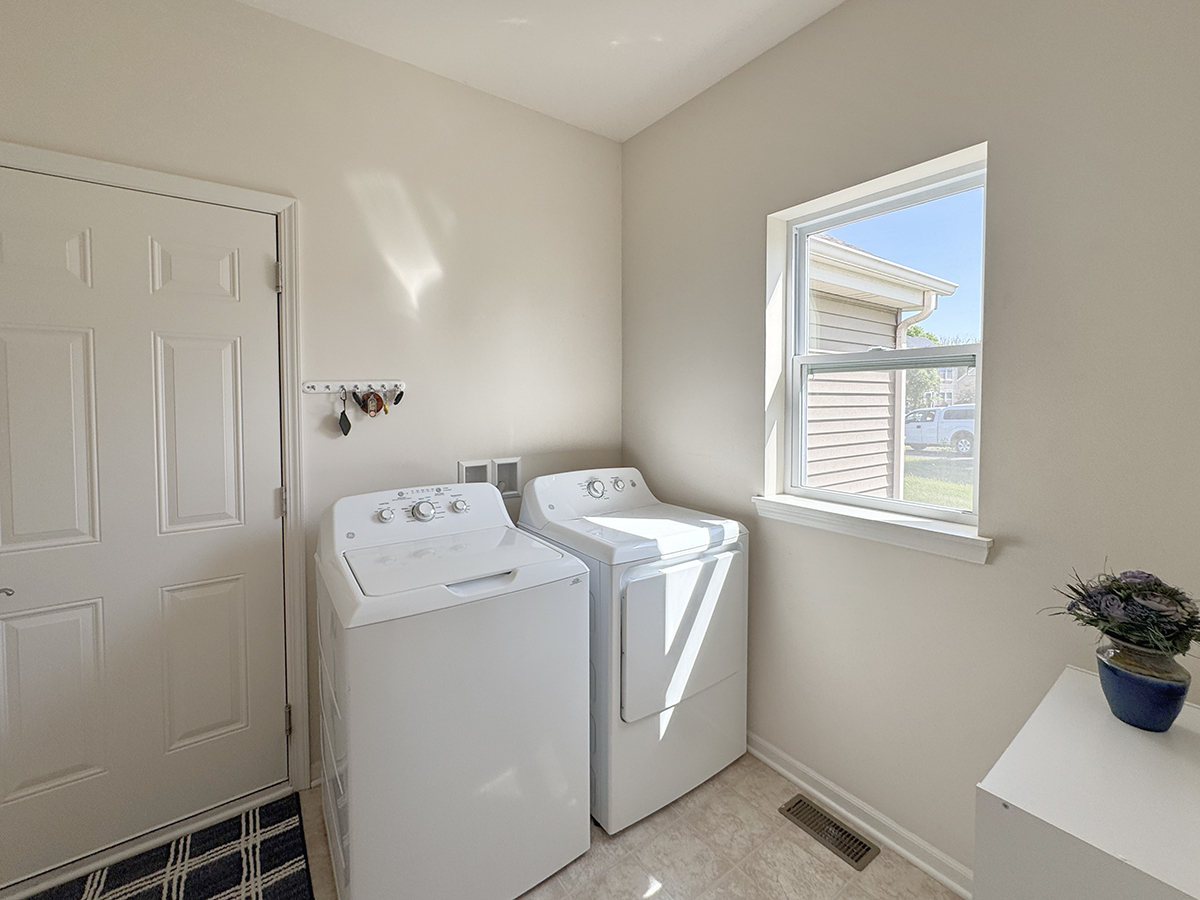328 E Cloverlane Drive