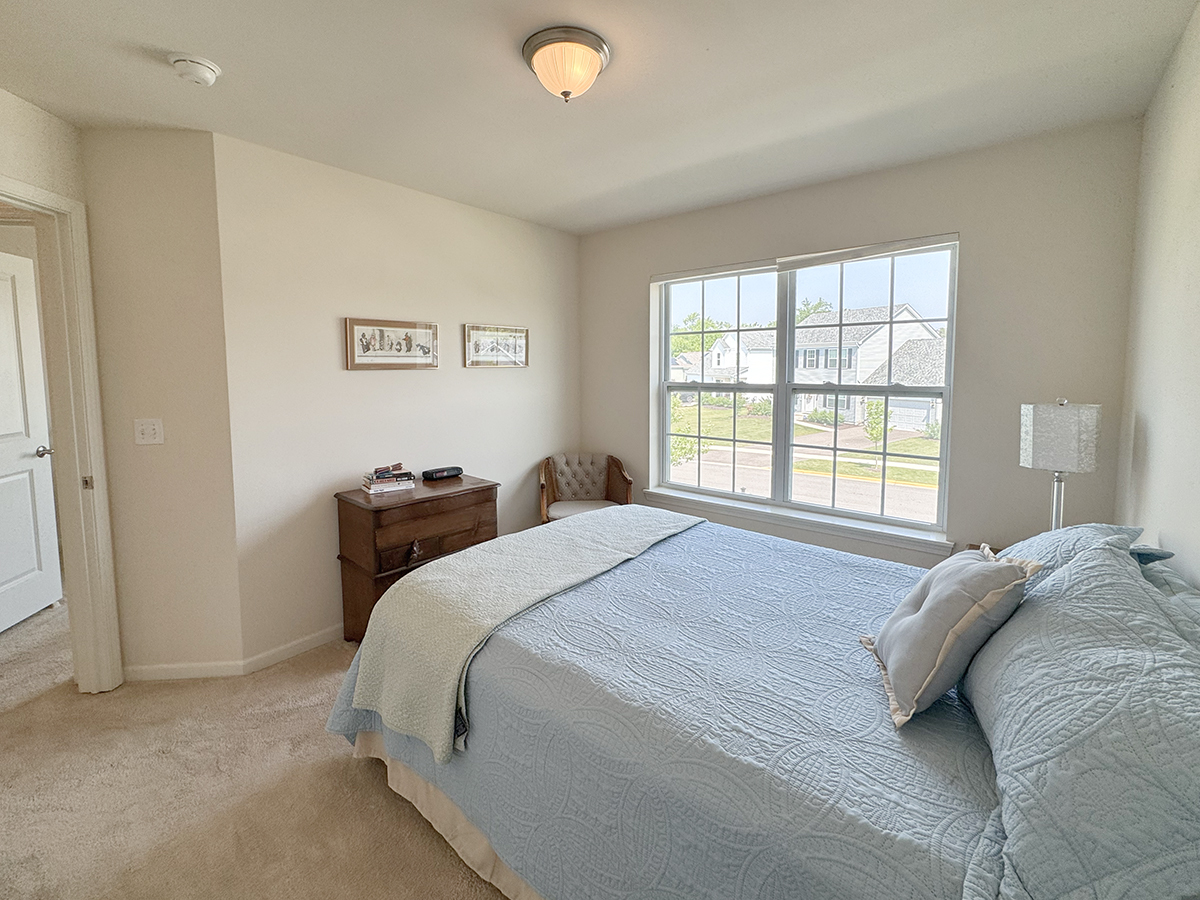 328 E Cloverlane Drive
