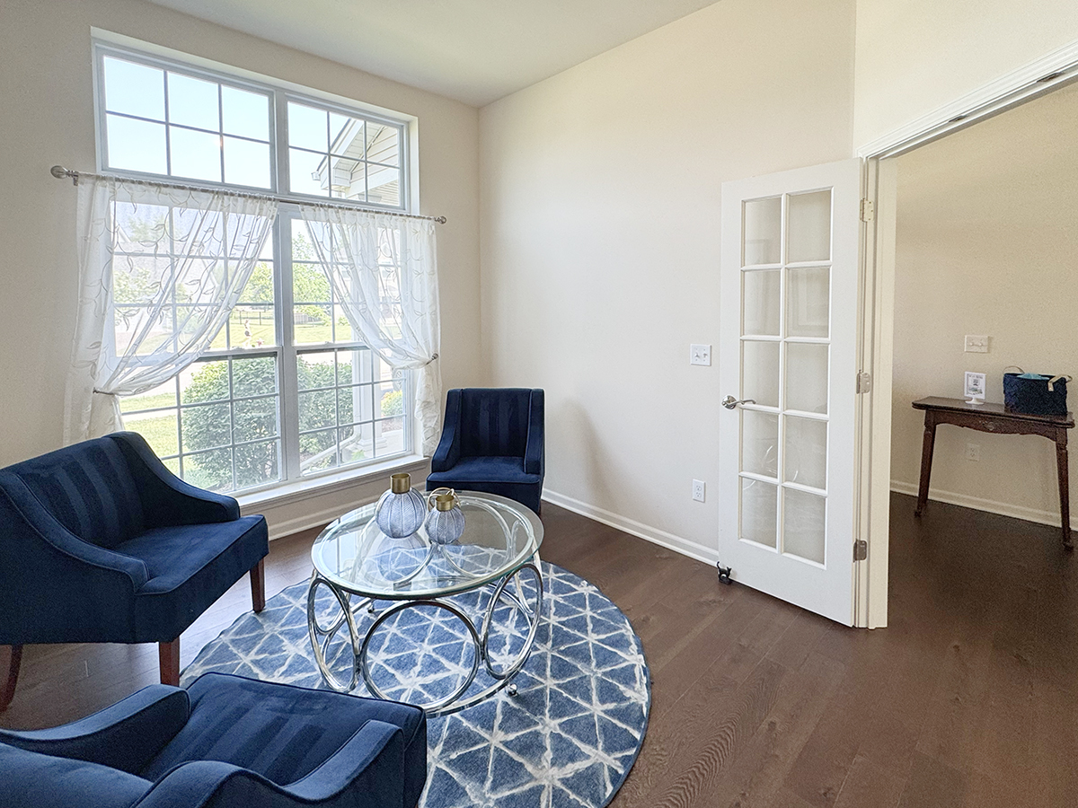 328 E Cloverlane Drive