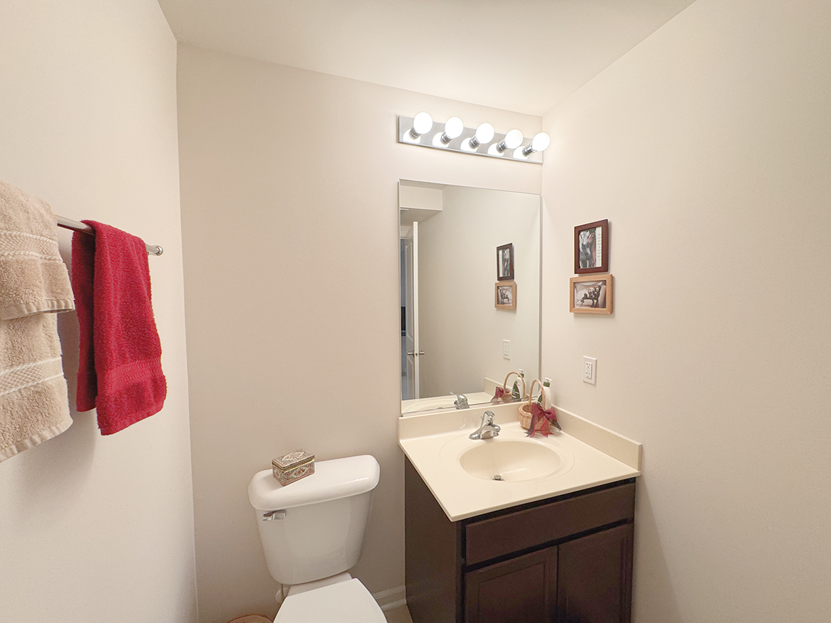 328 E Cloverlane Drive