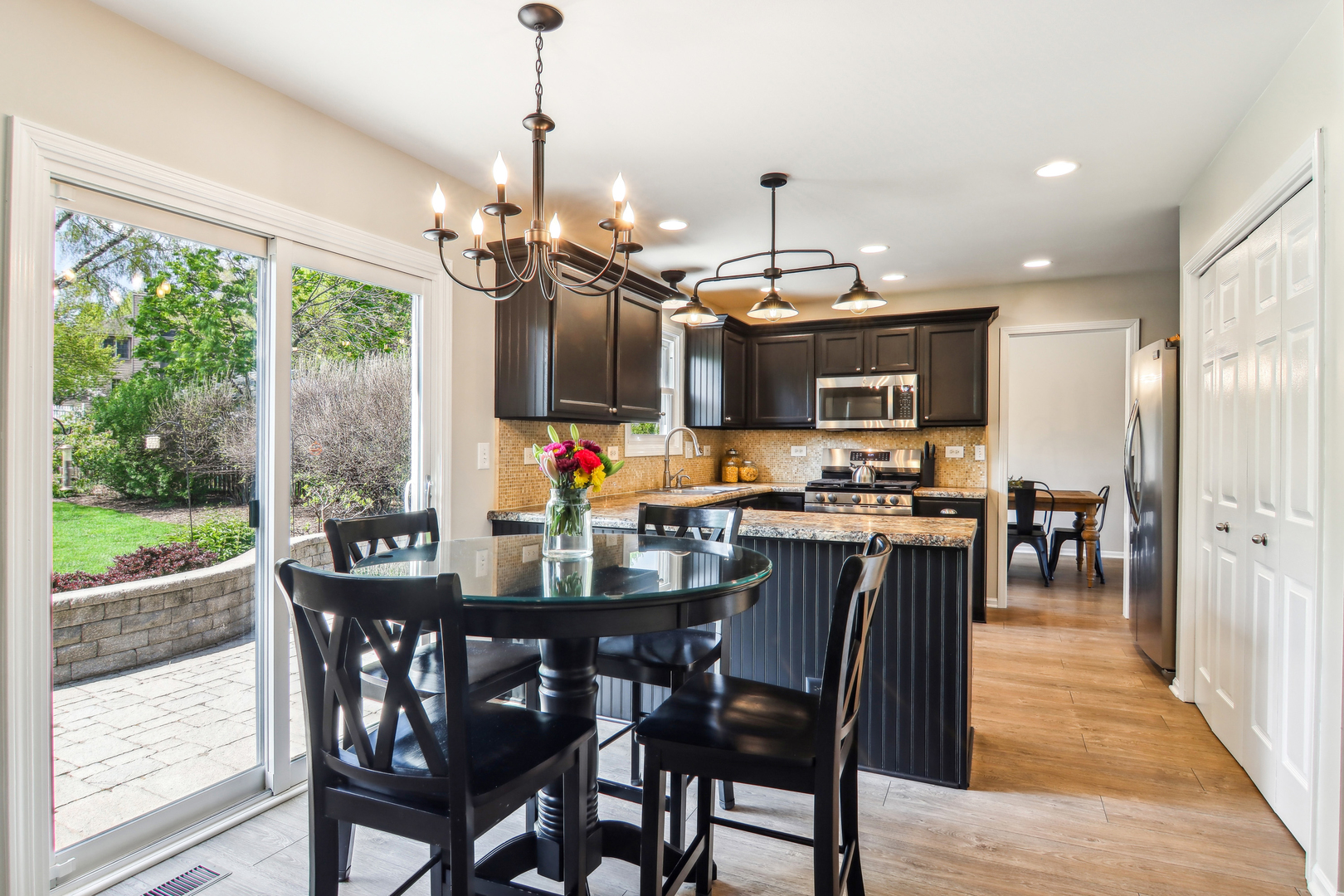2825 Colonial Drive
