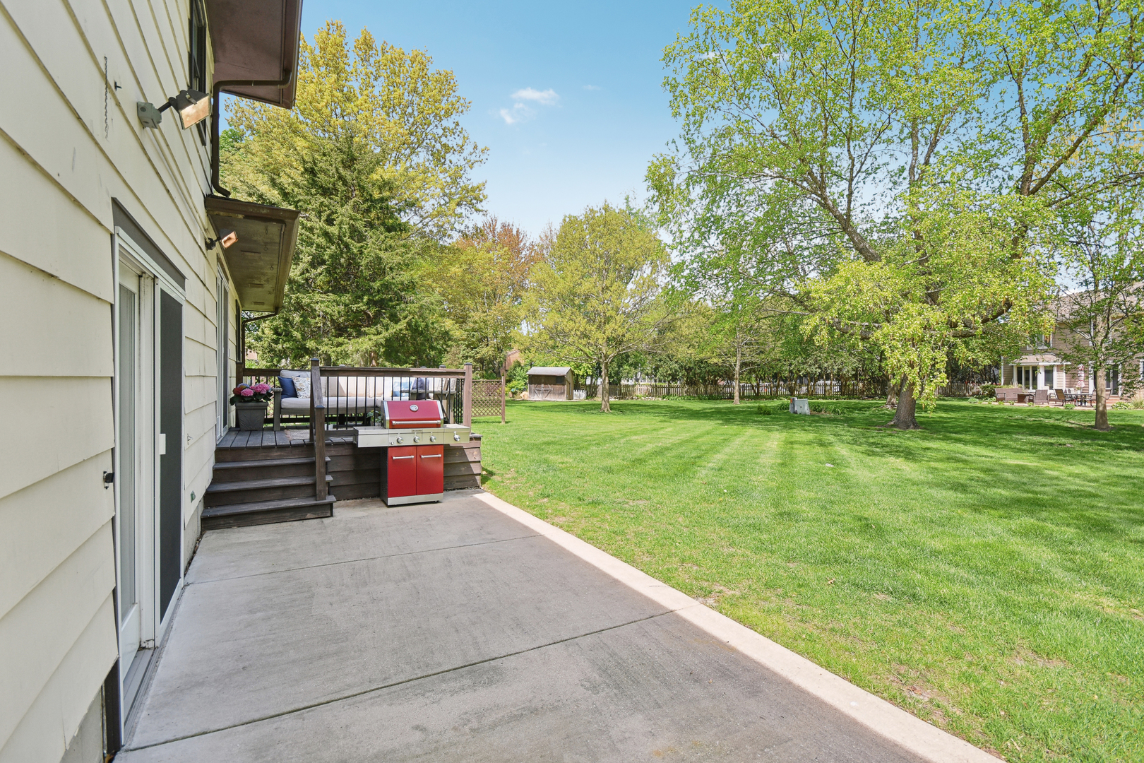 1932 Country Knoll Lane