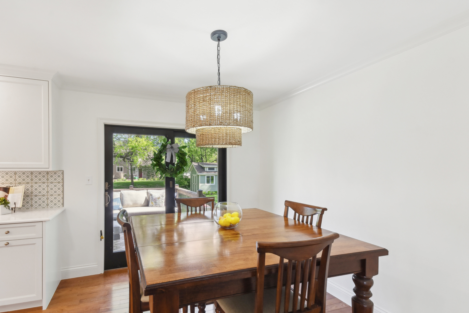 1932 Country Knoll Lane