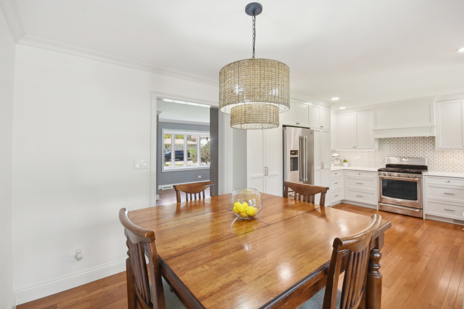 1932 Country Knoll Lane