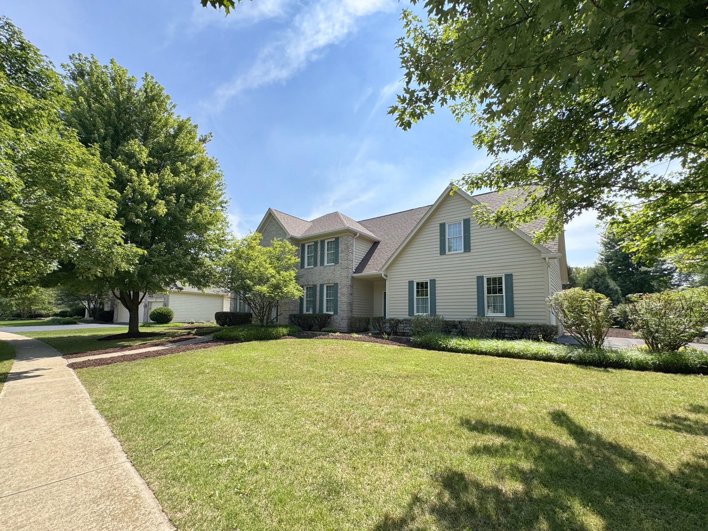 2254 Kings Court