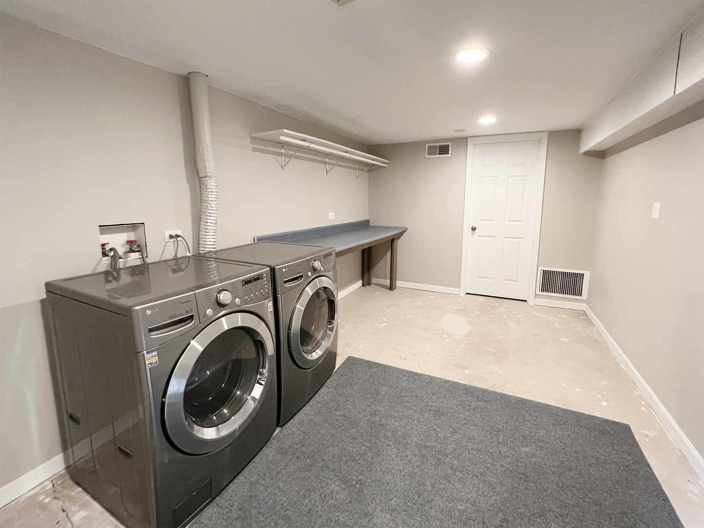 30 Crissey Avenue Unit: B