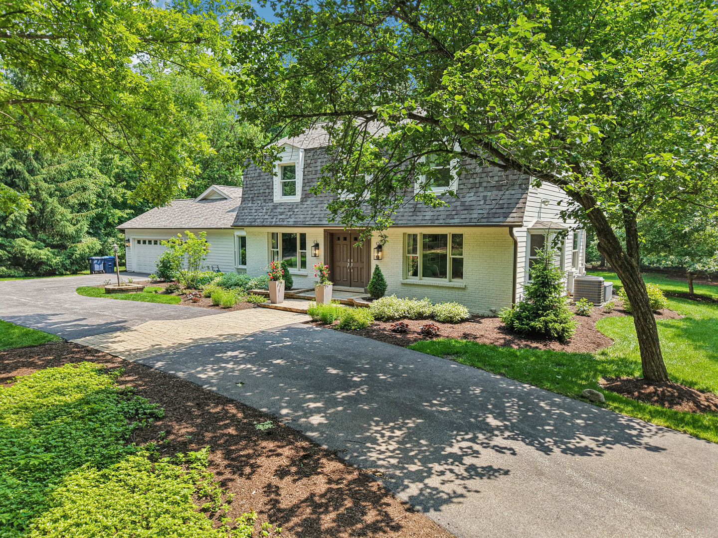 37W551 Knoll Creek Drive