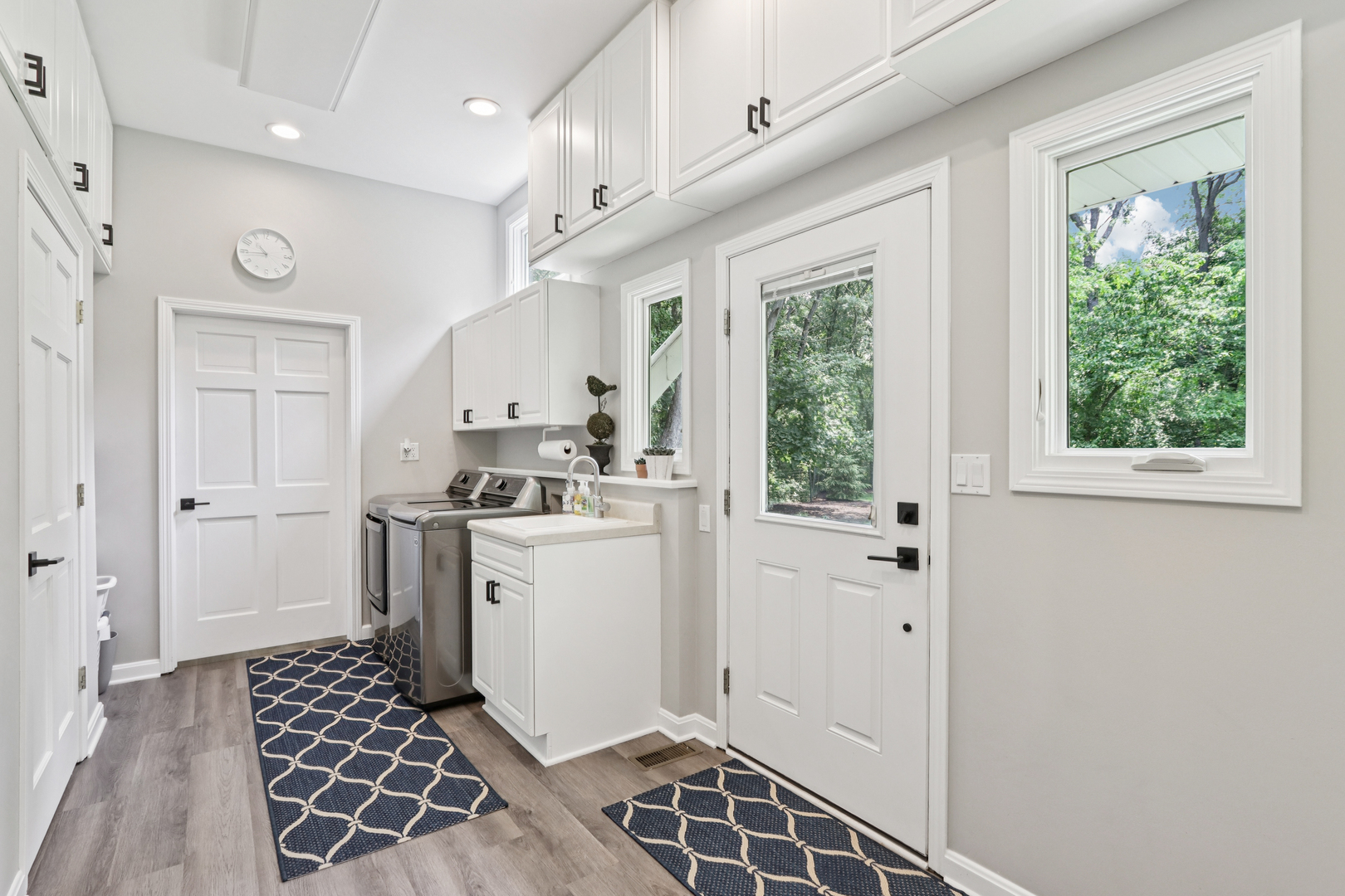 37W551 Knoll Creek Drive