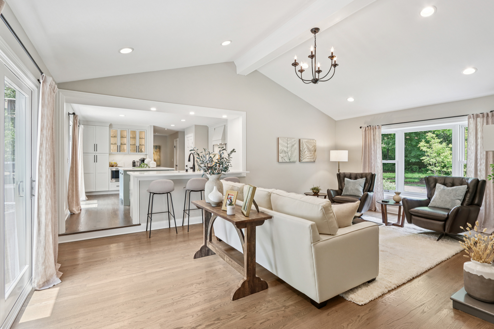 37W551 Knoll Creek Drive