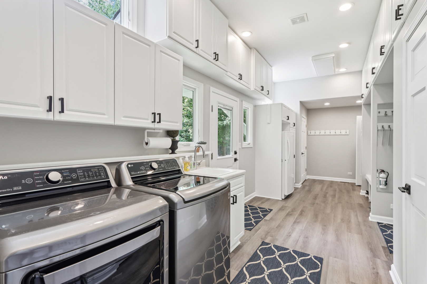 37W551 Knoll Creek Drive
