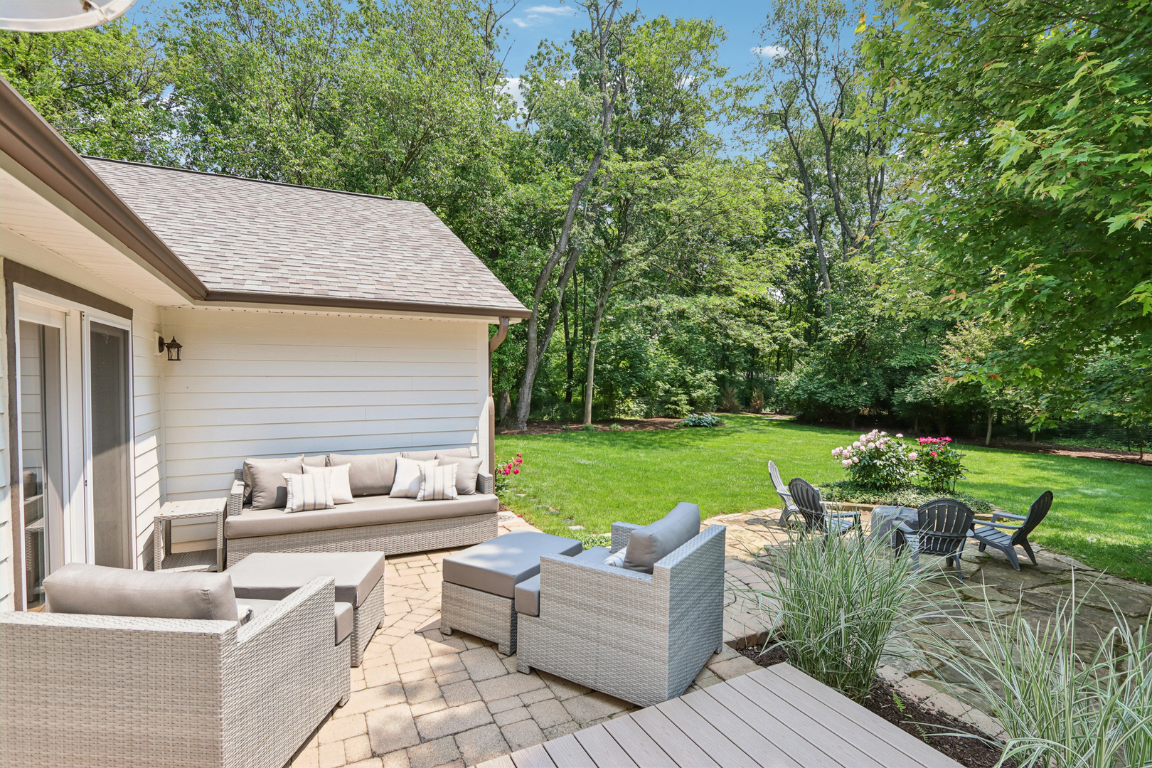 37W551 Knoll Creek Drive
