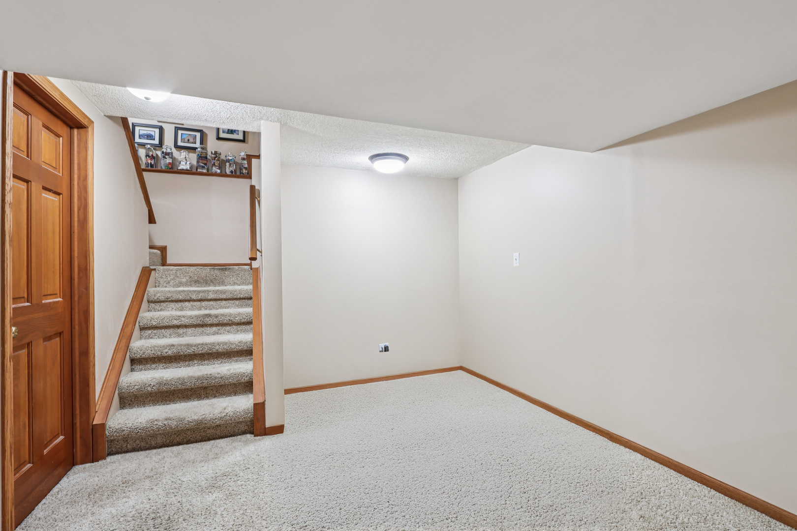 1995 Ridgemore Drive