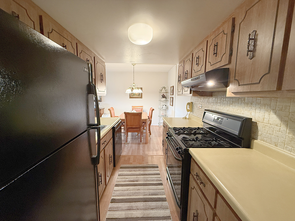 8025 Woodglen Lane Unit: 307