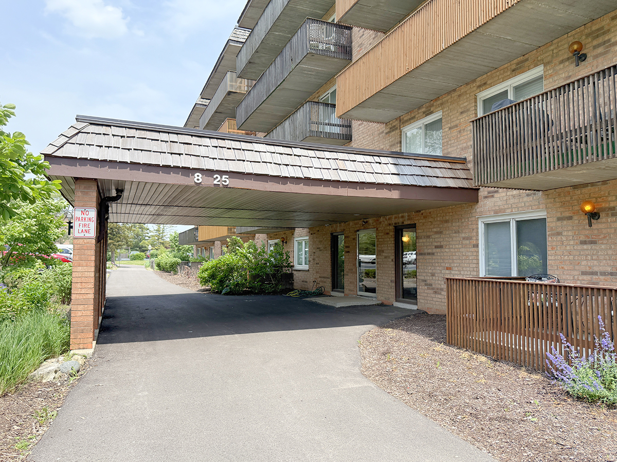 8025 Woodglen Lane Unit: 307