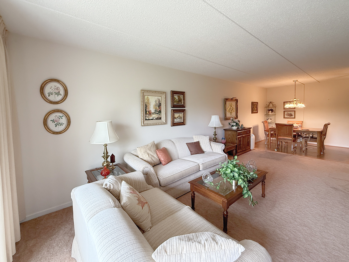 8025 Woodglen Lane Unit: 307
