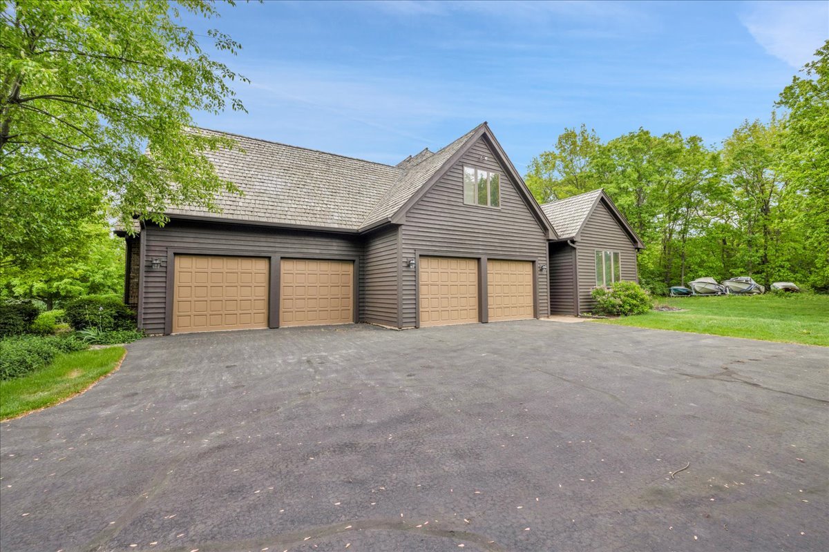 16001 Burr Oak Drive