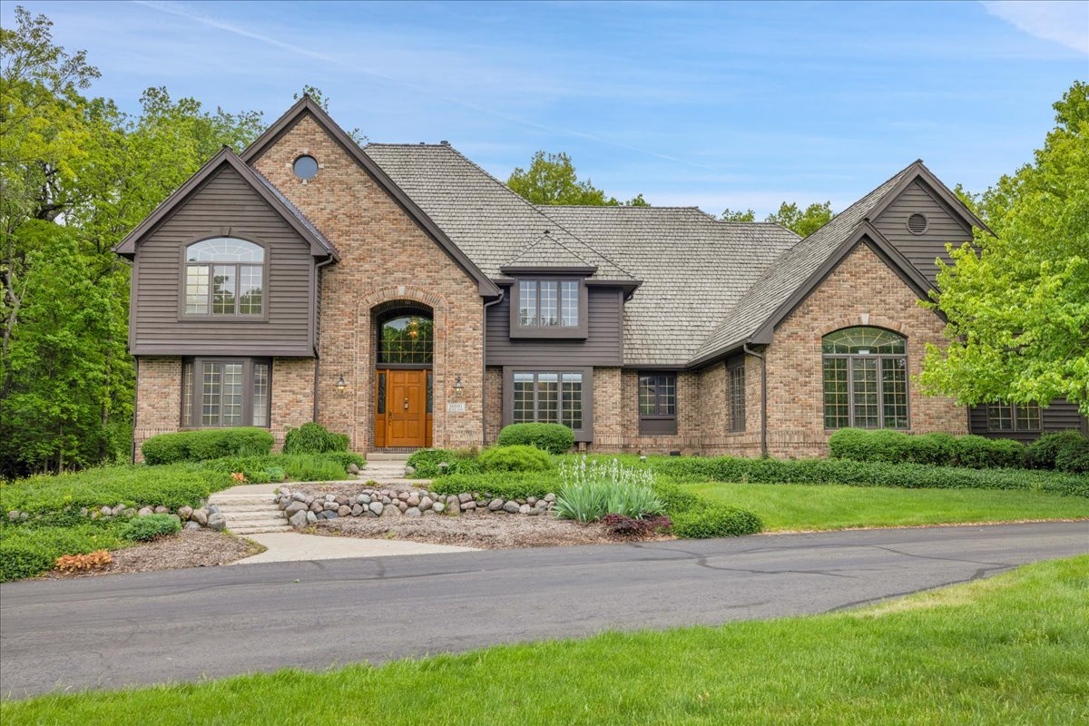 16001 Burr Oak Drive