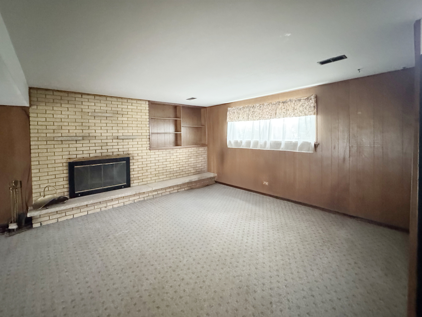 1122 Patricia Court