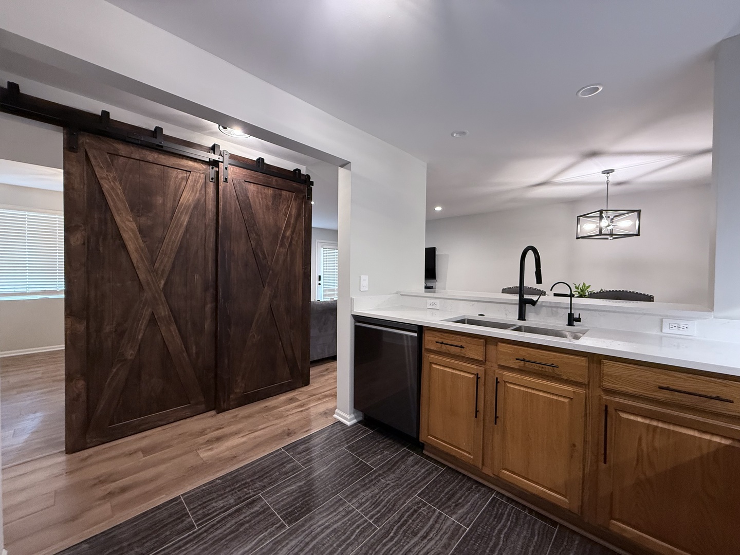 1905 Silverstone Drive Unit: 0