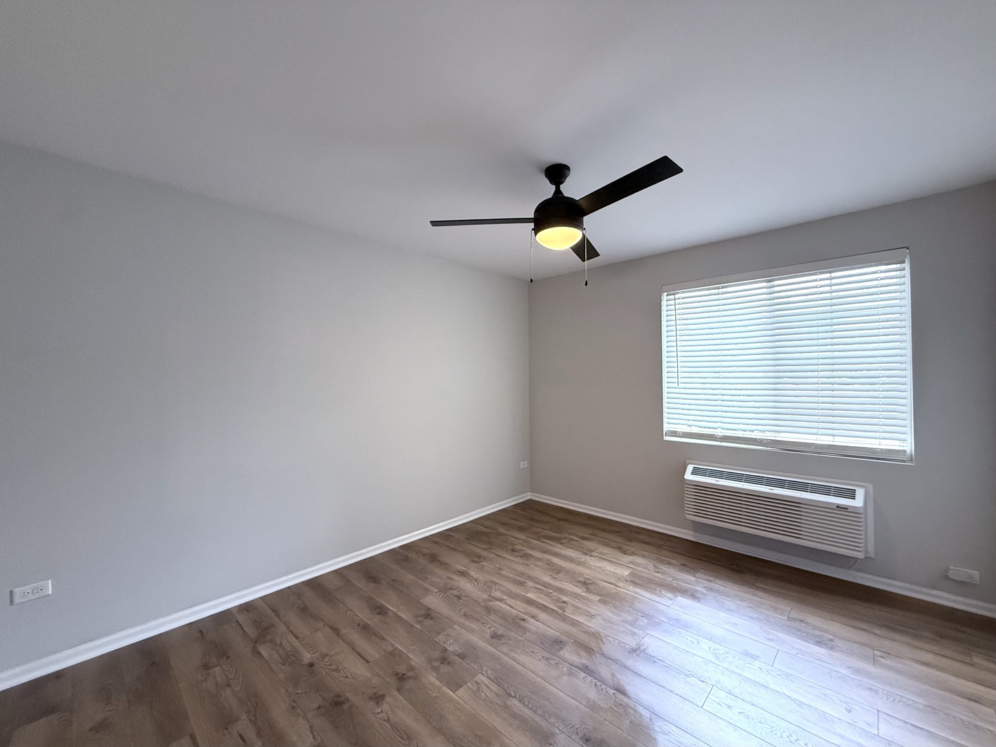 1905 Silverstone Drive Unit: 0