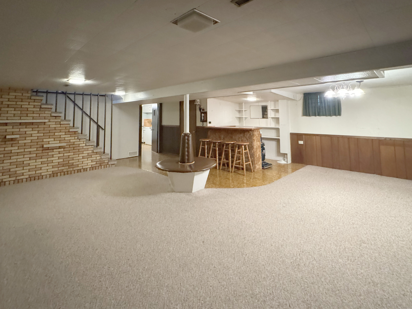 598 Oakhill Road