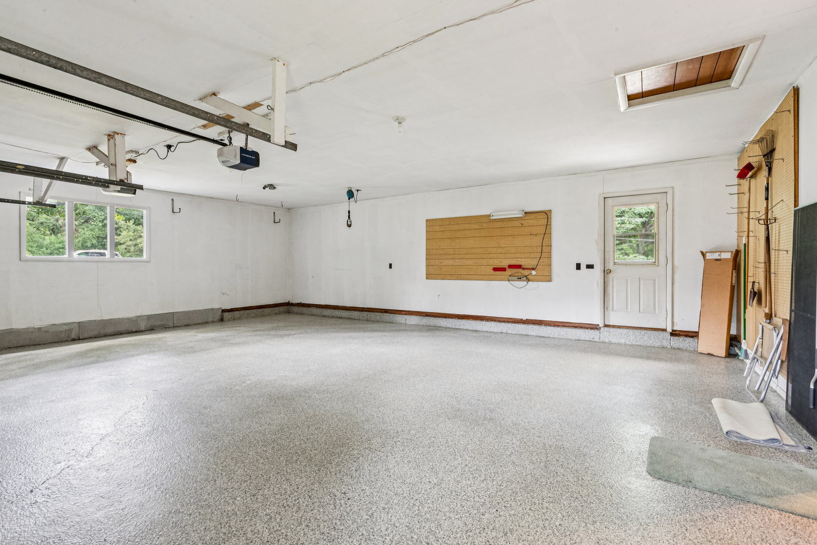 205 Sherwood Road