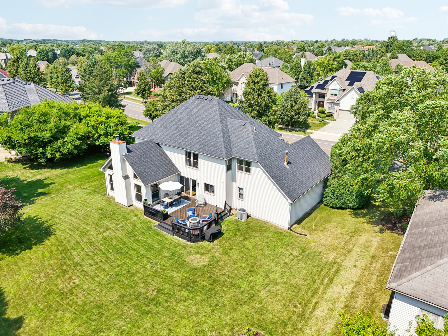 2193 W Thornwood Drive