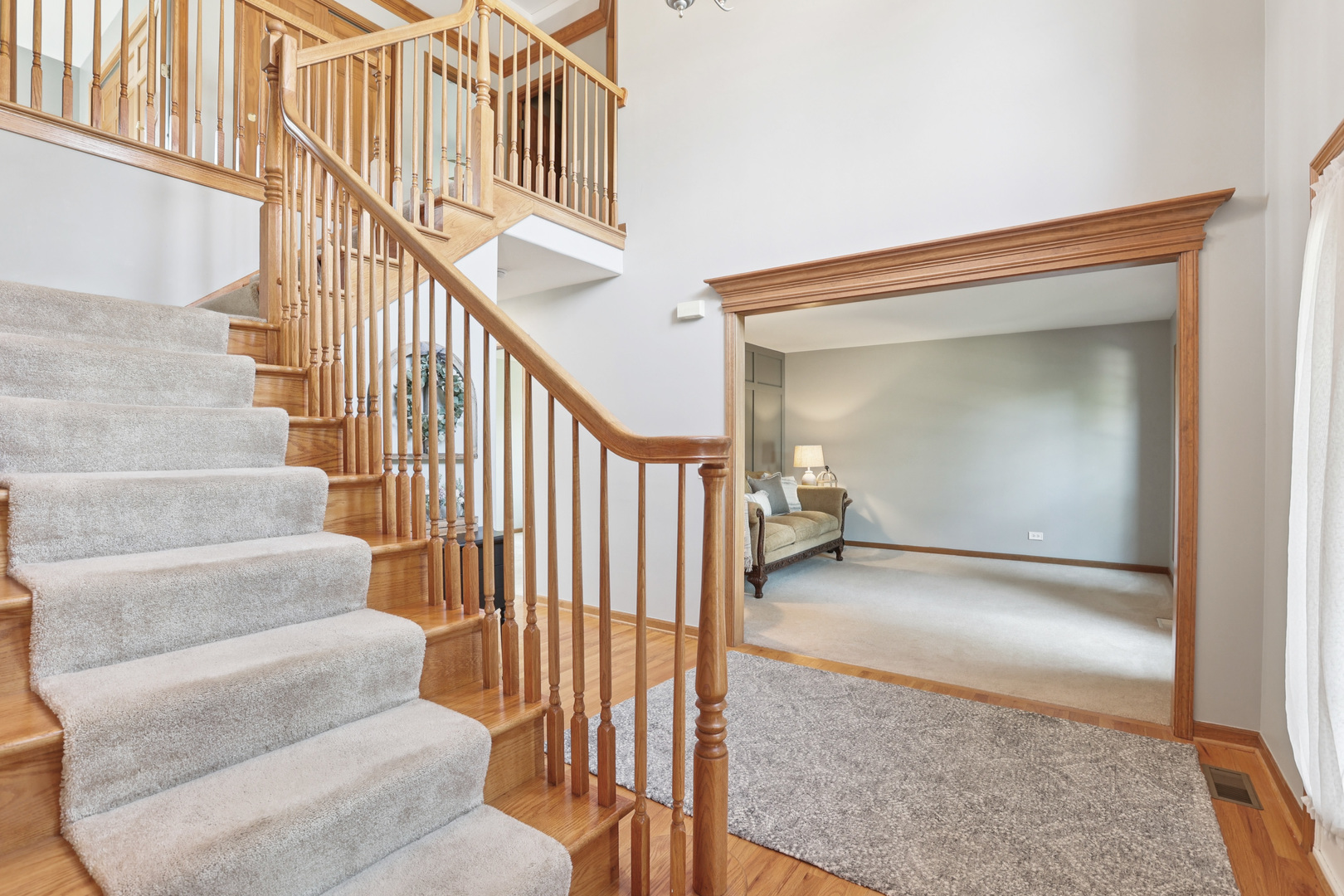 2193 W Thornwood Drive