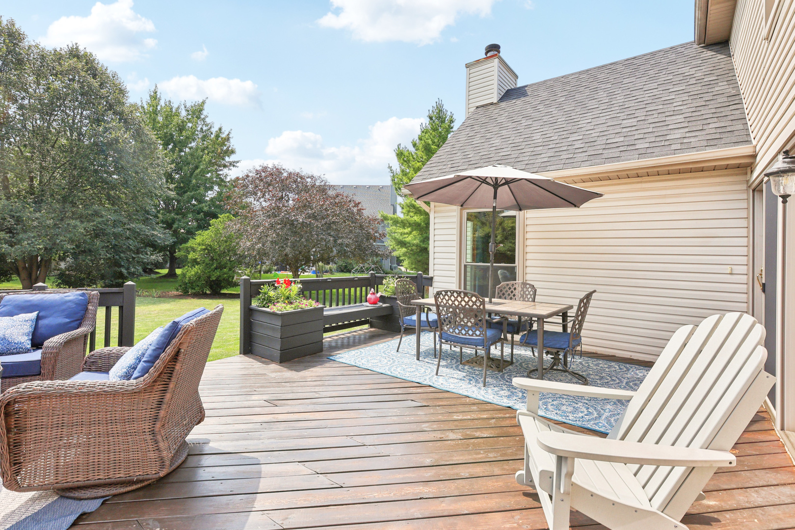 2193 W Thornwood Drive