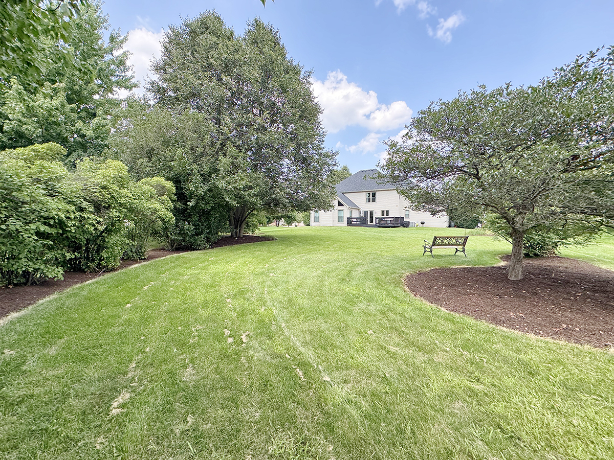 2193 W Thornwood Drive