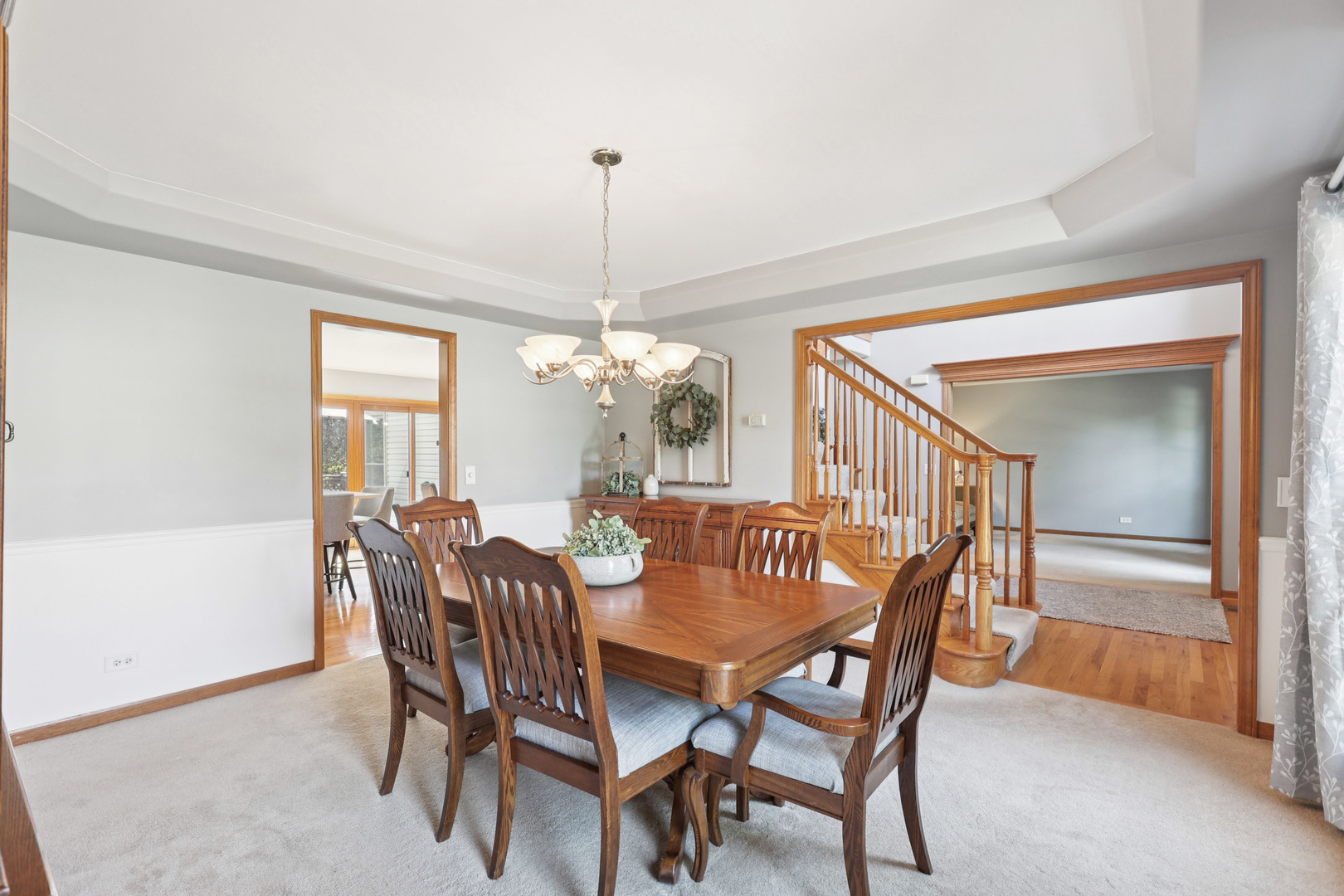 2193 W Thornwood Drive