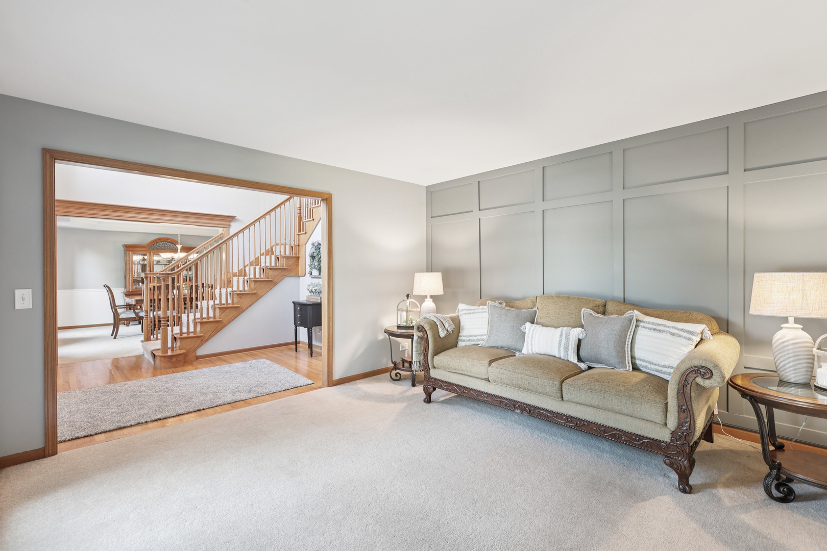 2193 W Thornwood Drive