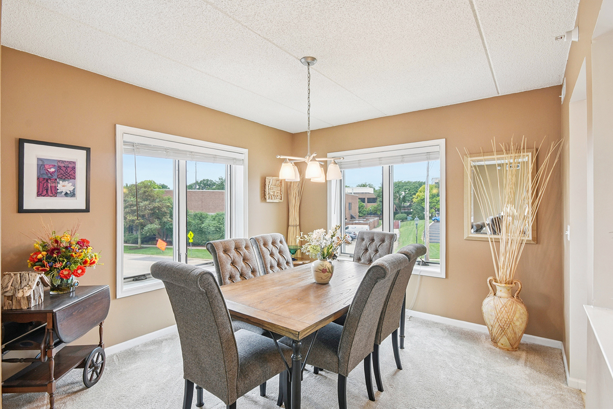 225 Main Street Unit: 205