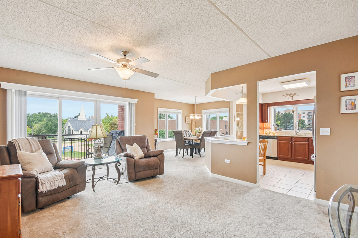 225 Main Street Unit: 205