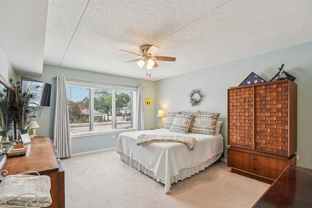225 Main Street Unit: 205