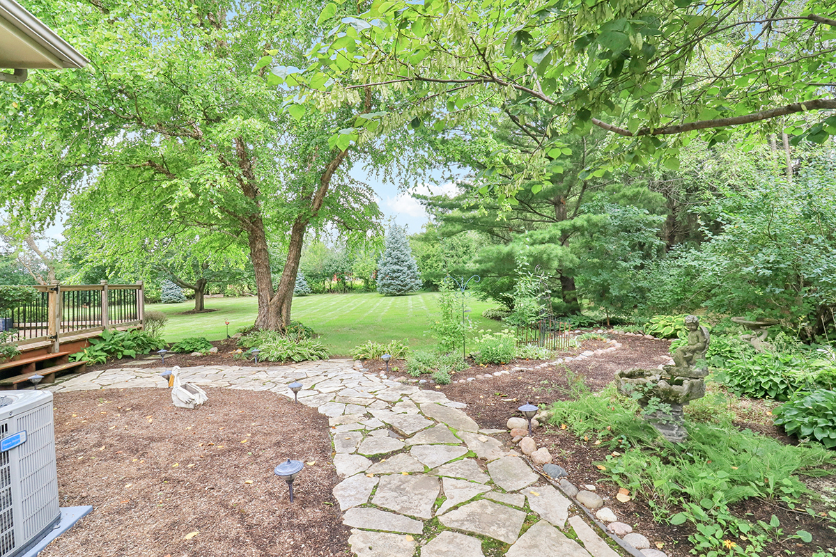 30W770 Bradford Parkway