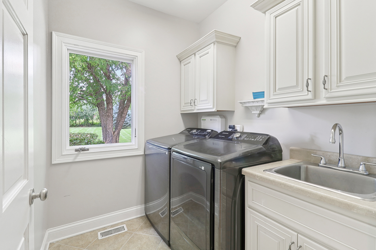 30W770 Bradford Parkway