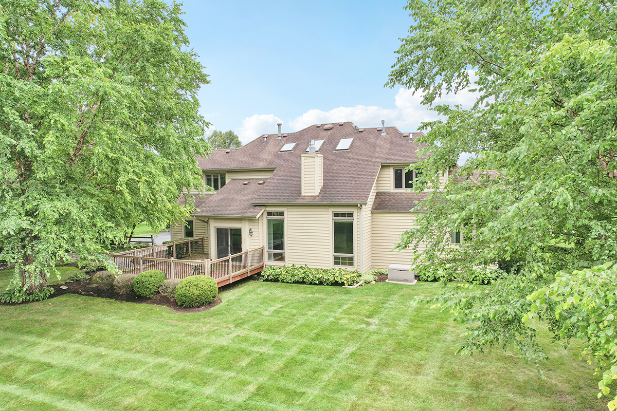 30W770 Bradford Parkway
