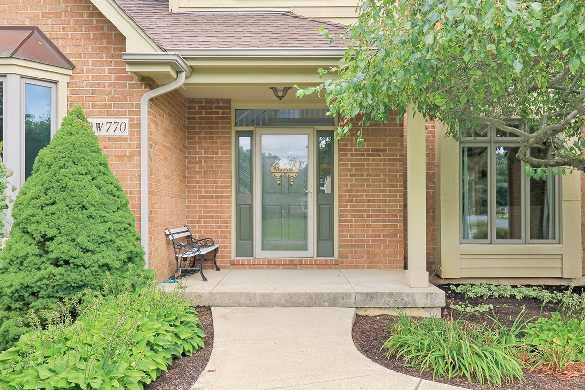 30W770 Bradford Parkway