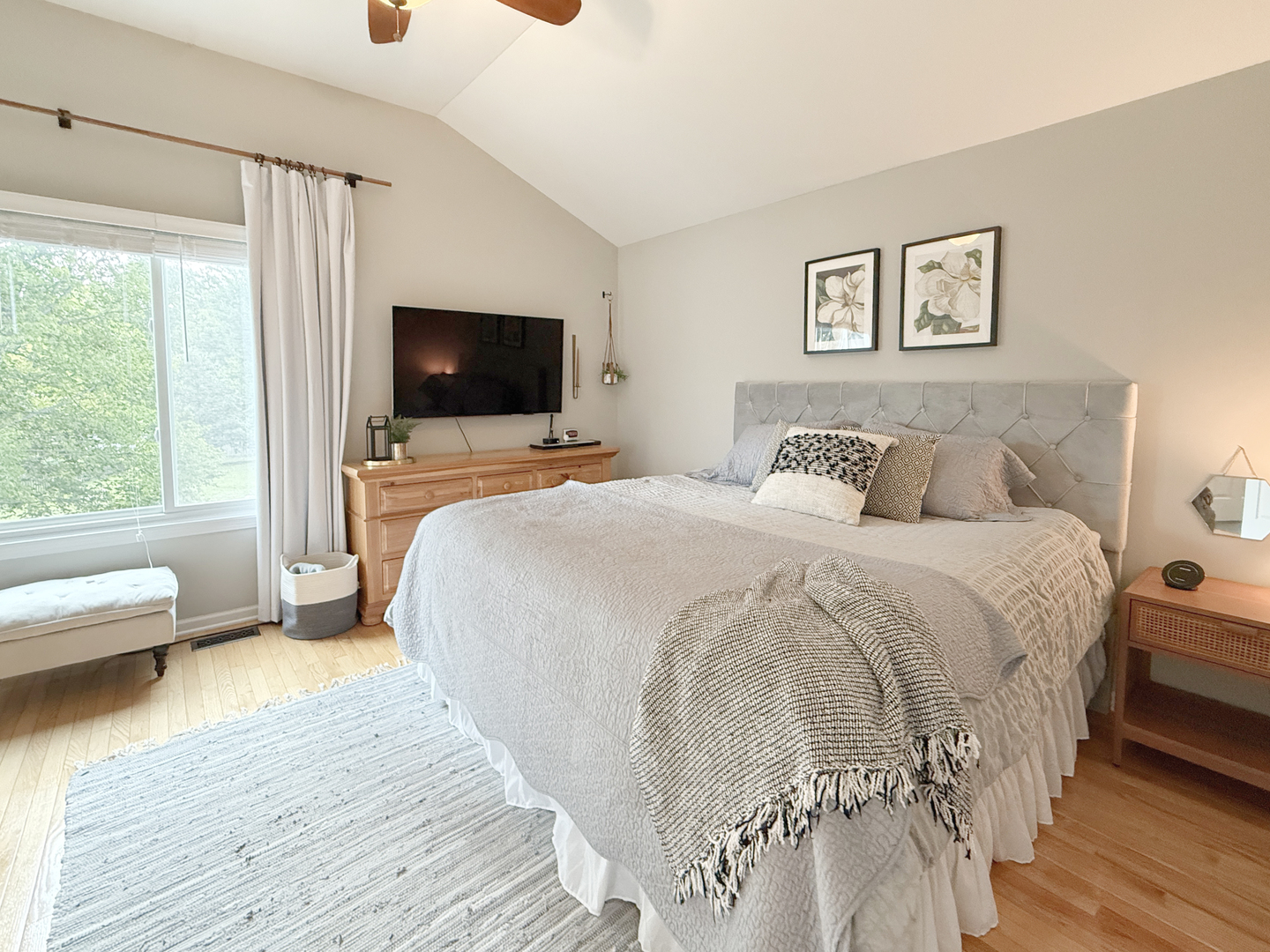6109 Dunroven Lakes Court