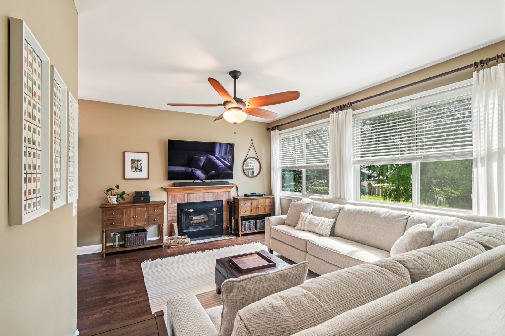 6109 Dunroven Lakes Court