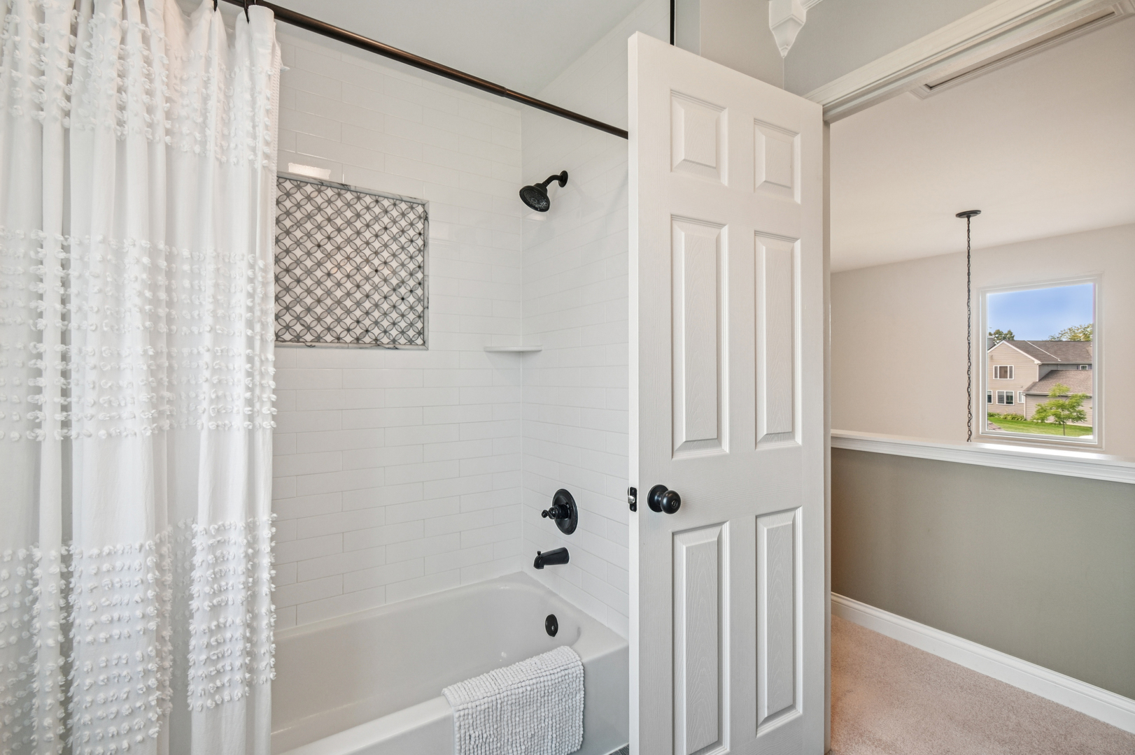 6109 Dunroven Lakes Court