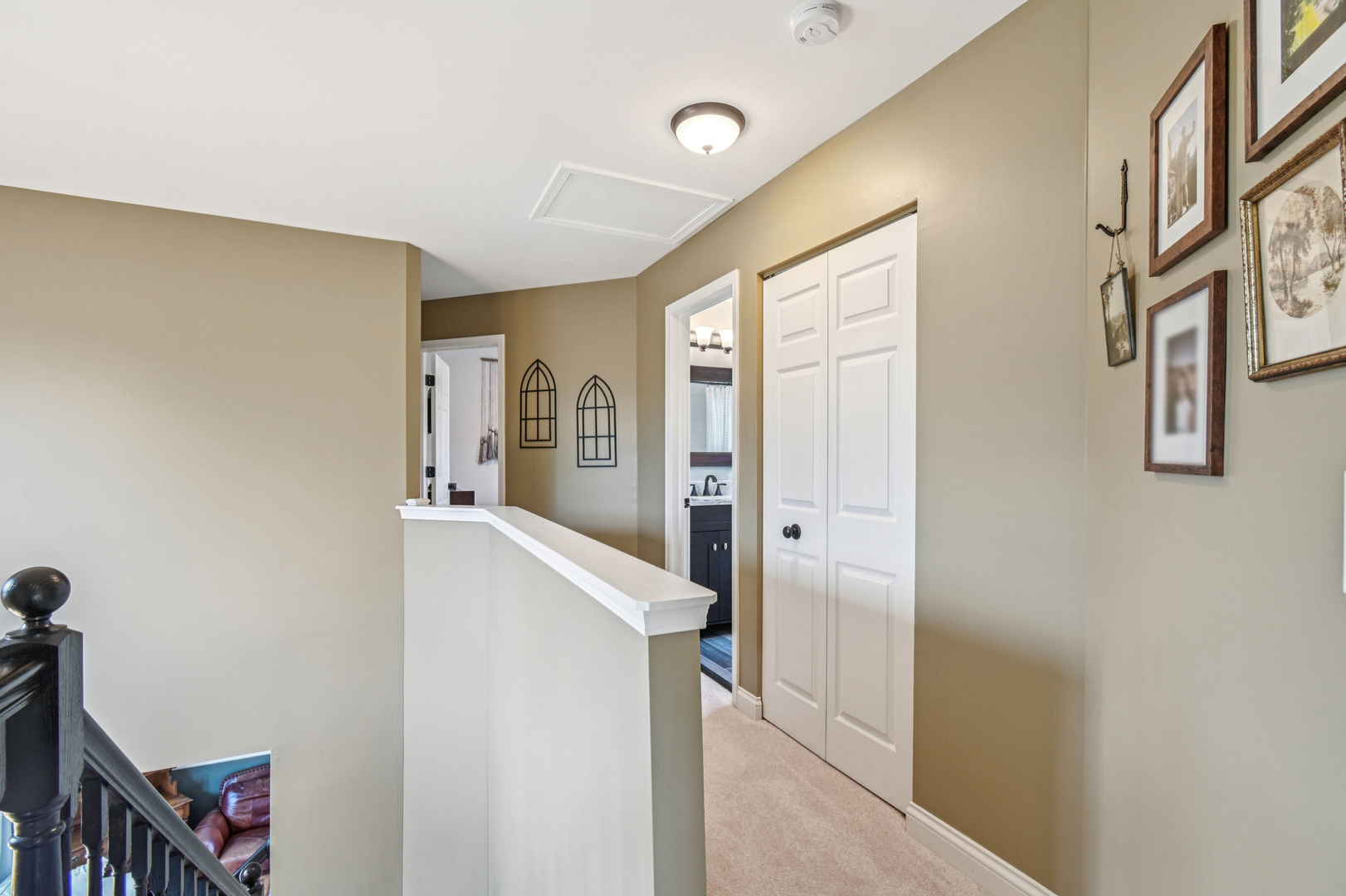 6109 Dunroven Lakes Court
