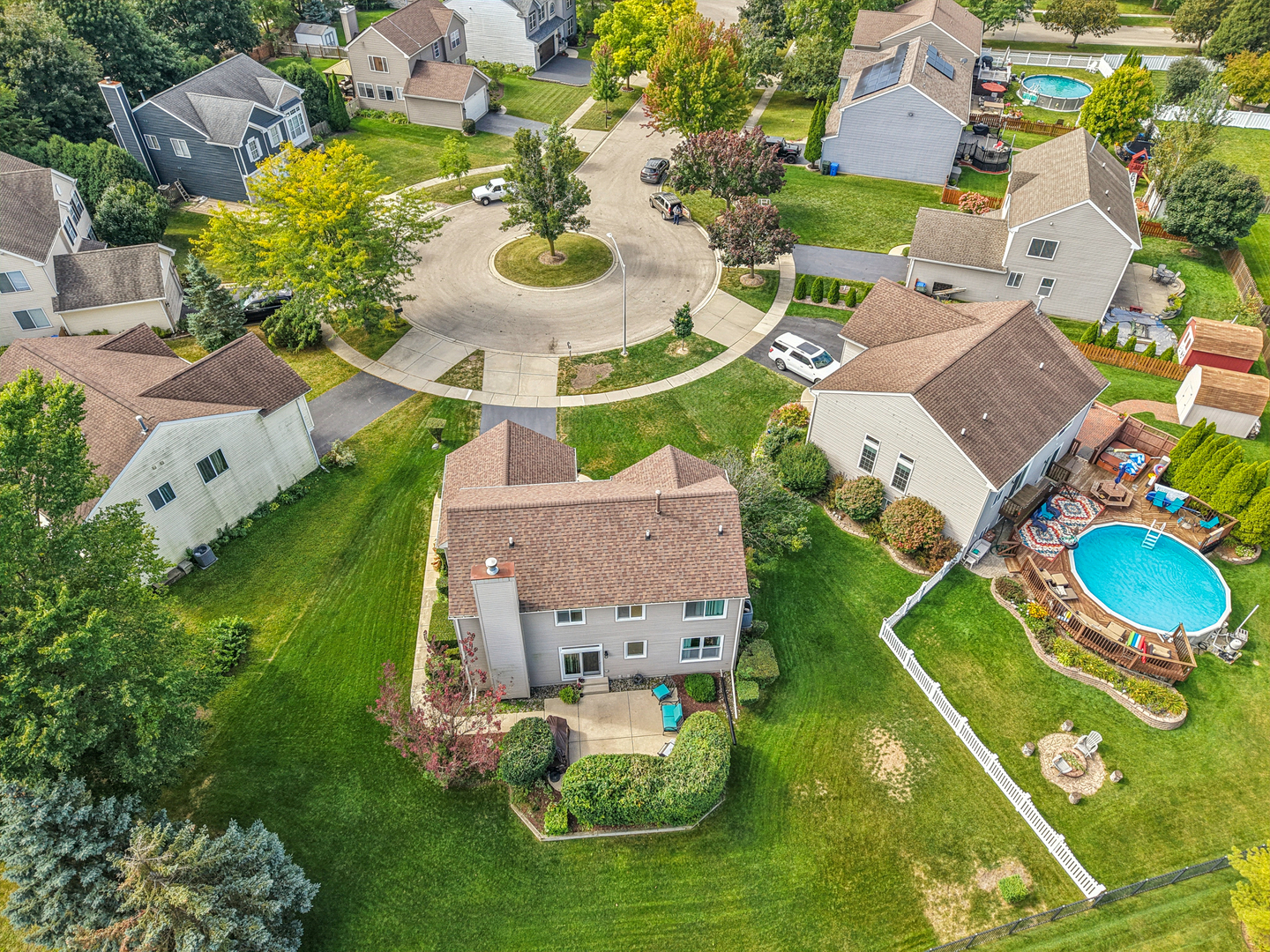 6109 Dunroven Lakes Court