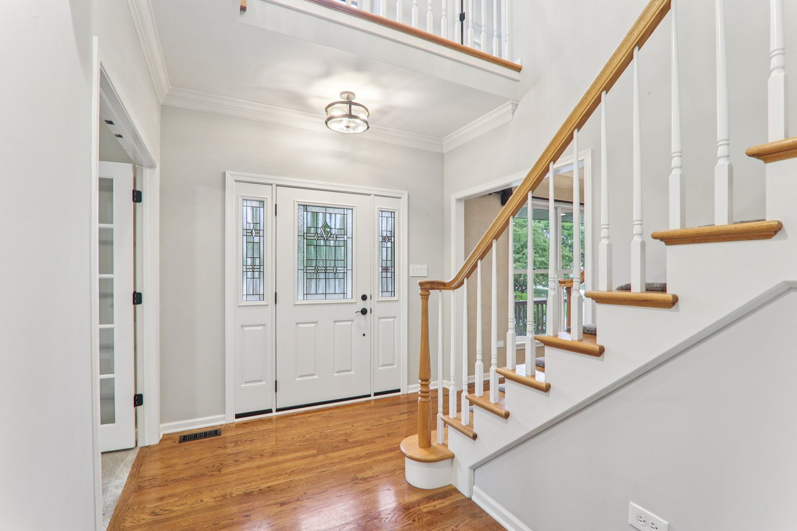 704 Greenbrier Court