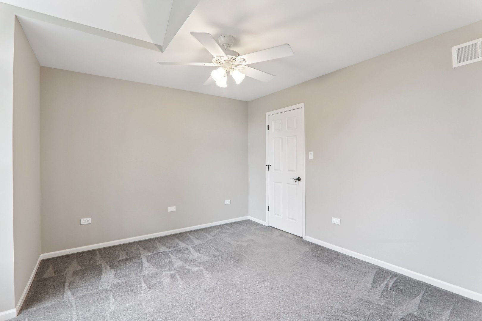 704 Greenbrier Court