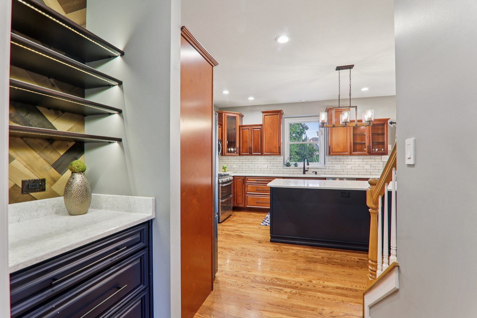 704 Greenbrier Court