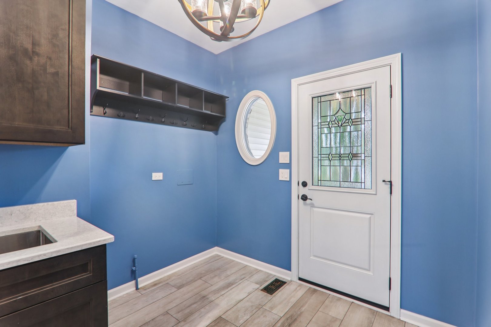 704 Greenbrier Court