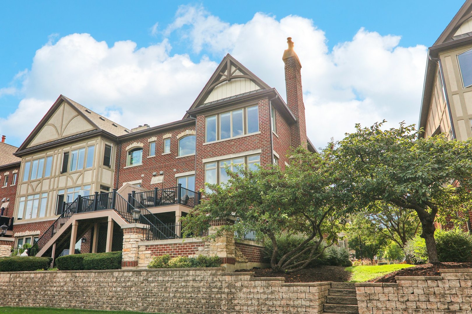 402 Brownstone Drive
