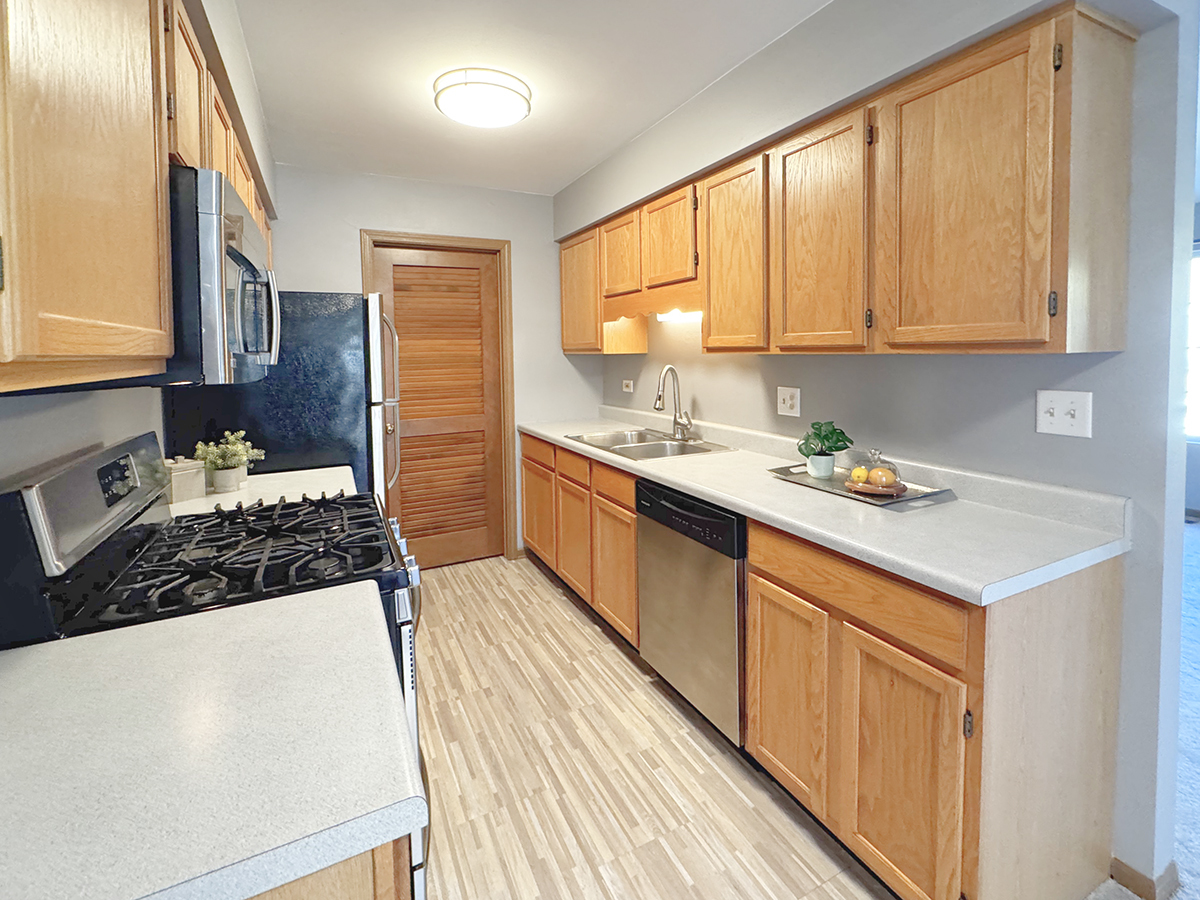 1236 Sandhurst Lane Unit: 1236